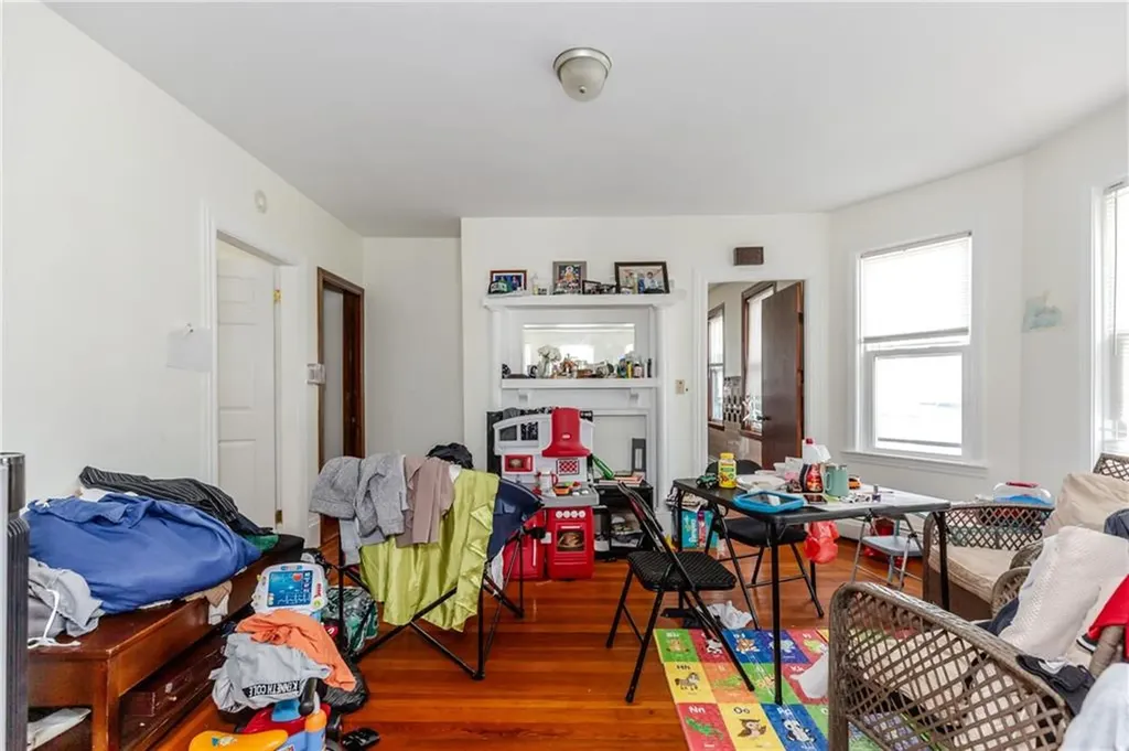 35 Humes Street Providence RI 02907