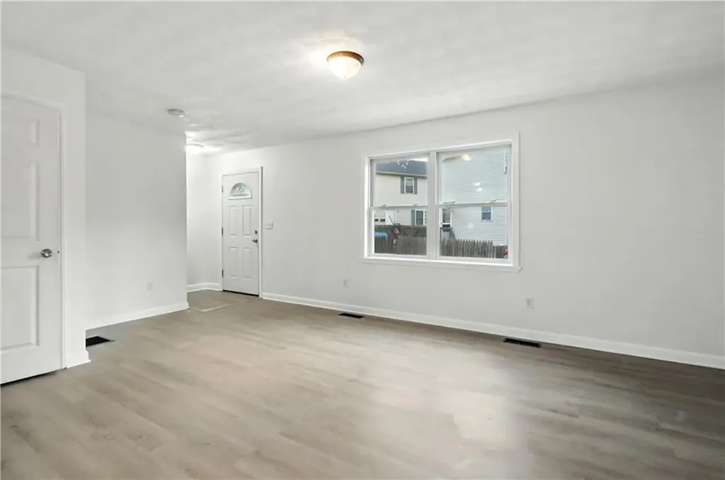 33 Dome Street Providence RI 02908