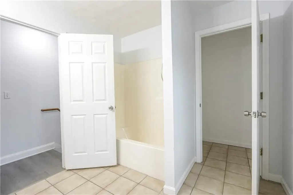 33 Dome Street Providence RI 02908