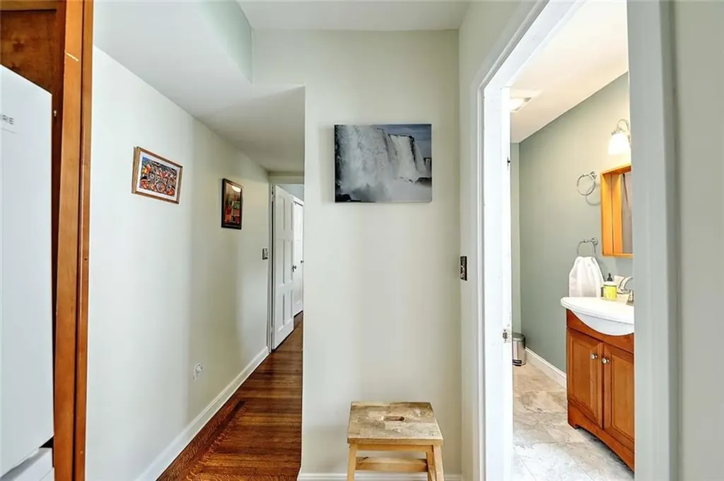 137 Doyle Avenue Providence RI 02906