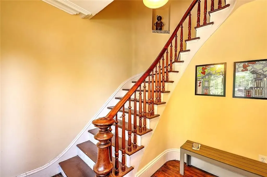 137 Doyle Avenue Providence RI 02906