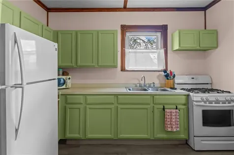 11 Hempstead Street Providence RI 02907