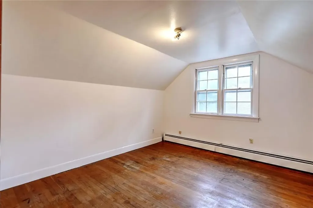 15 River Road Lincoln RI 02865