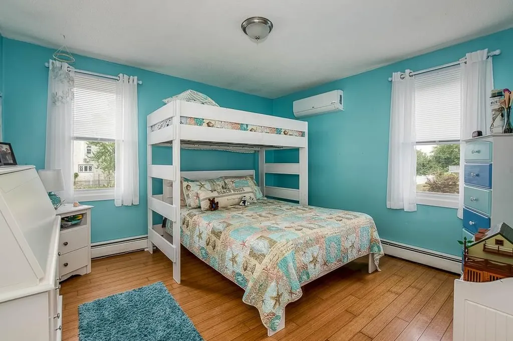 15 Elgin Street Warwick RI 02889