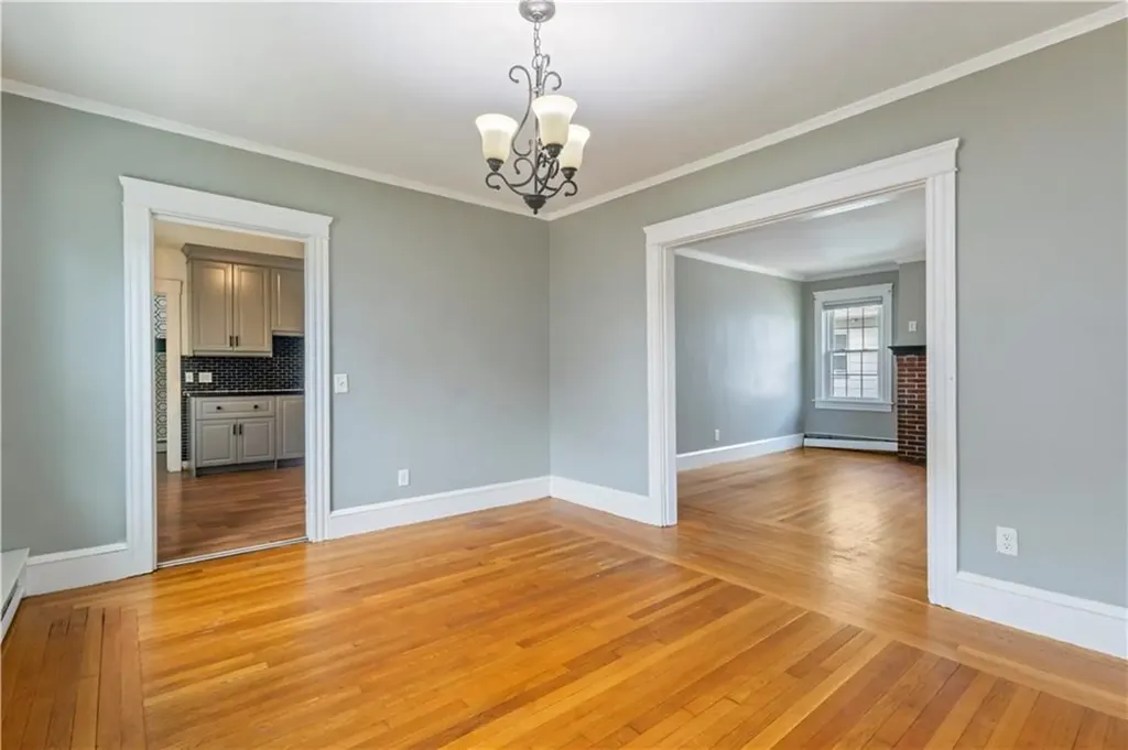68 Friendly Road Cranston RI 02910