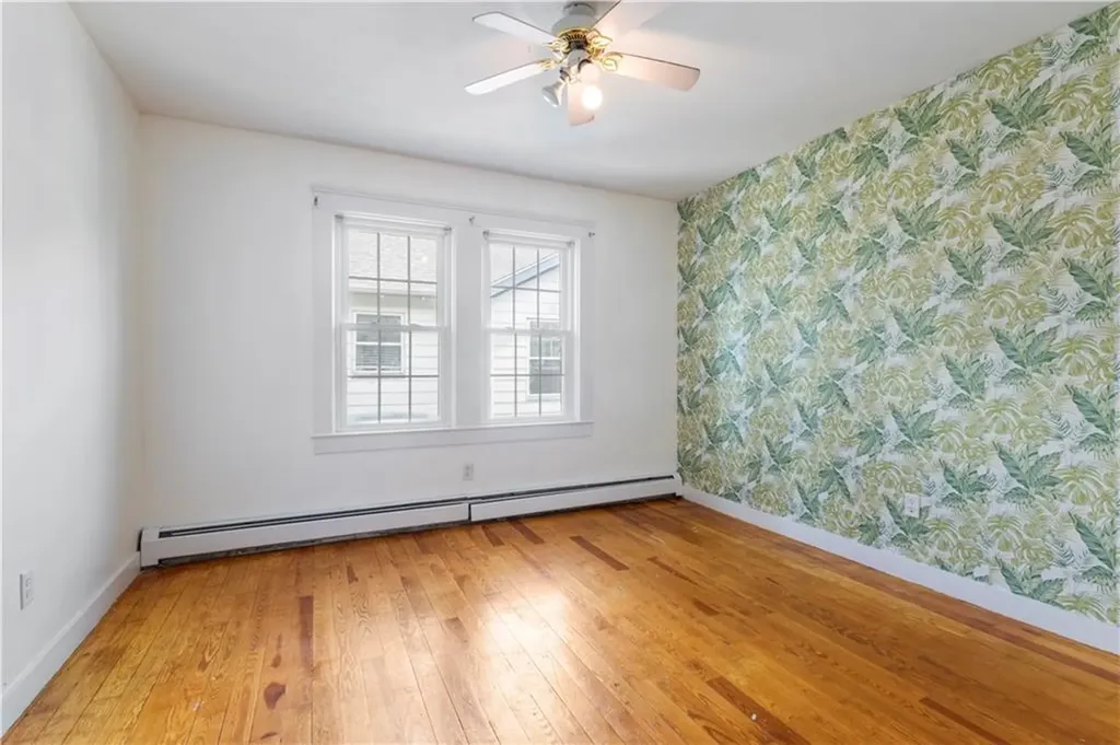 68 Friendly Road Cranston RI 02910