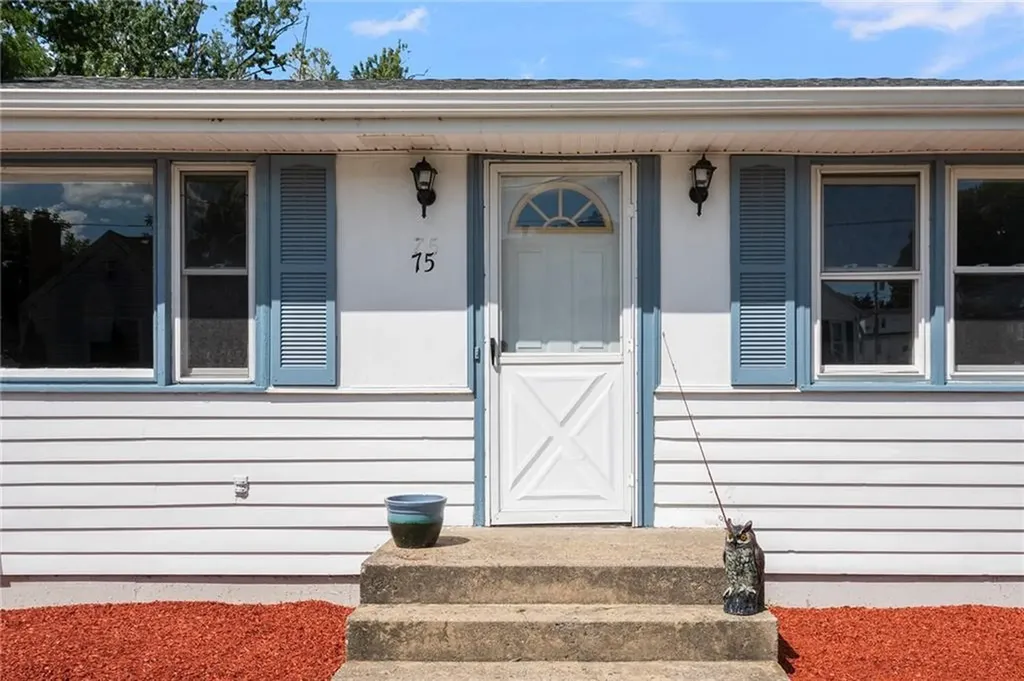 75 Autumn Street Cranston RI 02910
