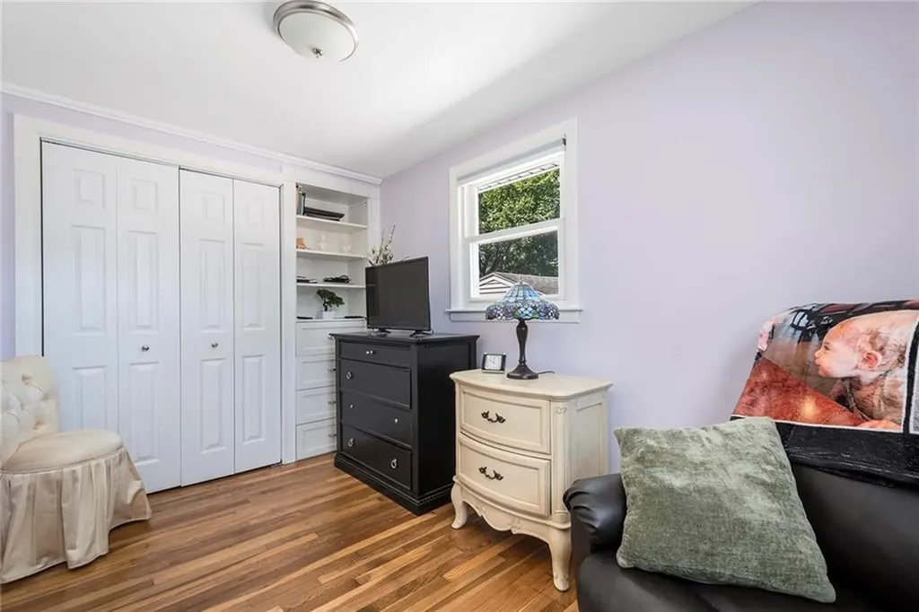 75 Autumn Street Cranston RI 02910