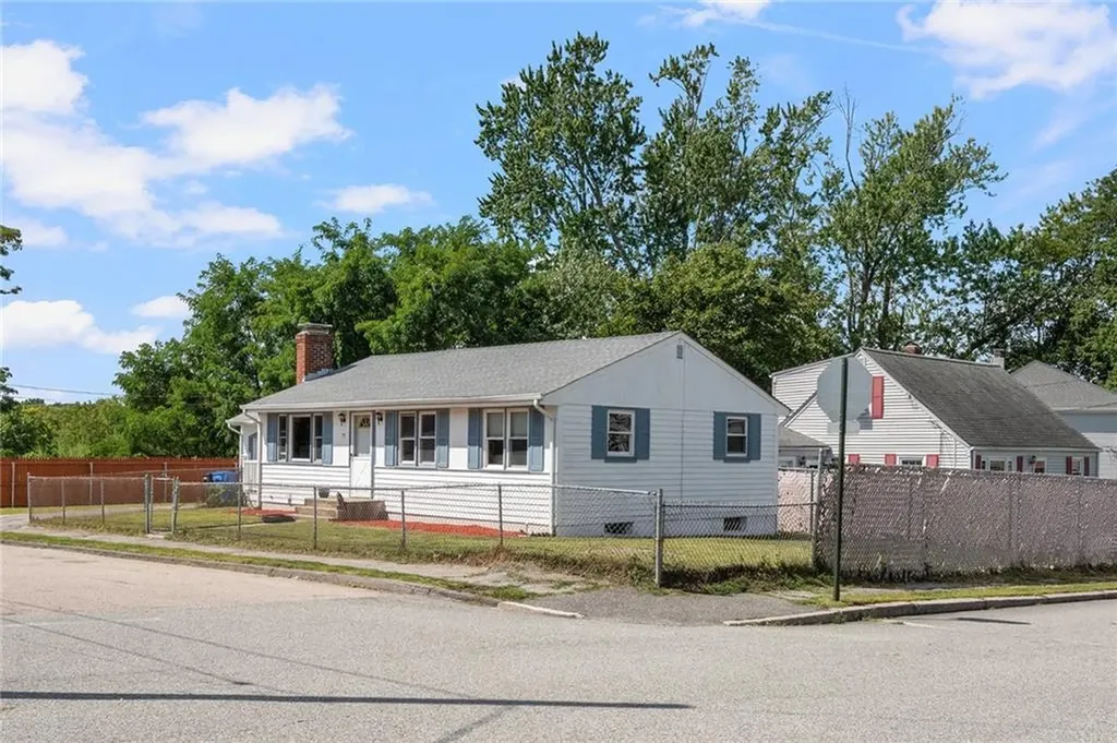 75 Autumn Street Cranston RI 02910