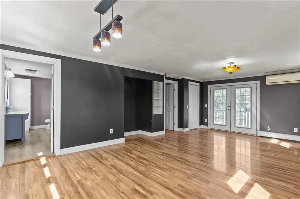 5 Lea Drive Bristol RI 02809