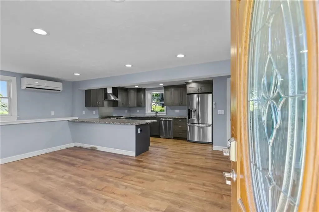5 Lea Drive Bristol RI 02809