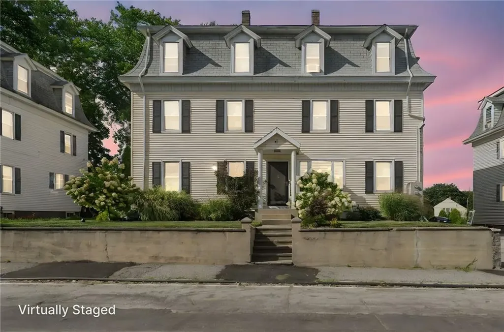 61 School Street Lincoln RI 02802