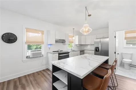 61 School Street Lincoln RI 02802