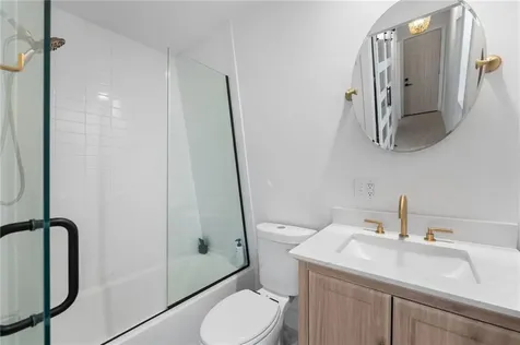 61 School Street Lincoln RI 02802