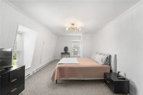 61 School Street Lincoln RI 02802