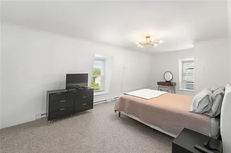 61 School Street Lincoln RI 02802