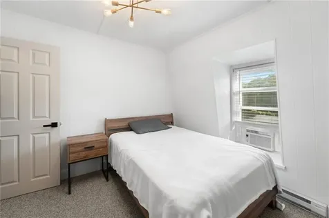 61 School Street Lincoln RI 02802