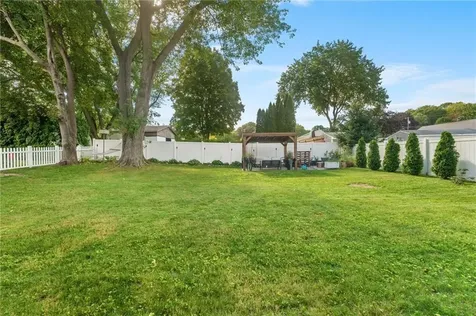 61 School Street Lincoln RI 02802