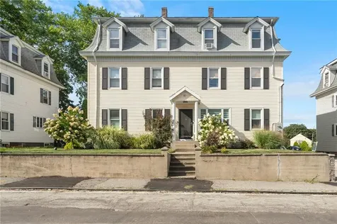 61 School Street Lincoln RI 02802