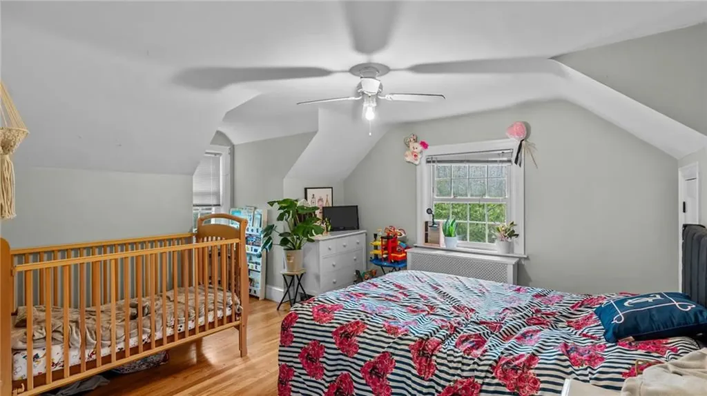 55 Massasoit Avenue Barrington RI 02806