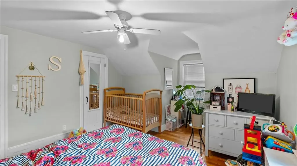 55 Massasoit Avenue Barrington RI 02806