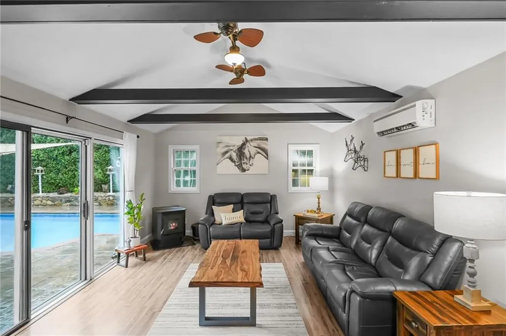 201 Kimberly Lane West Warwick RI 02893