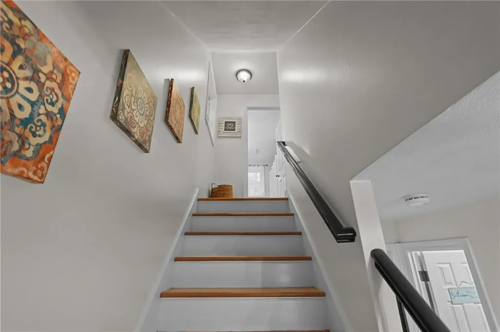 201 Kimberly Lane West Warwick RI 02893