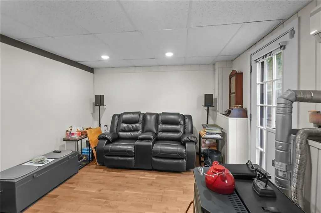 201 Kimberly Lane West Warwick RI 02893