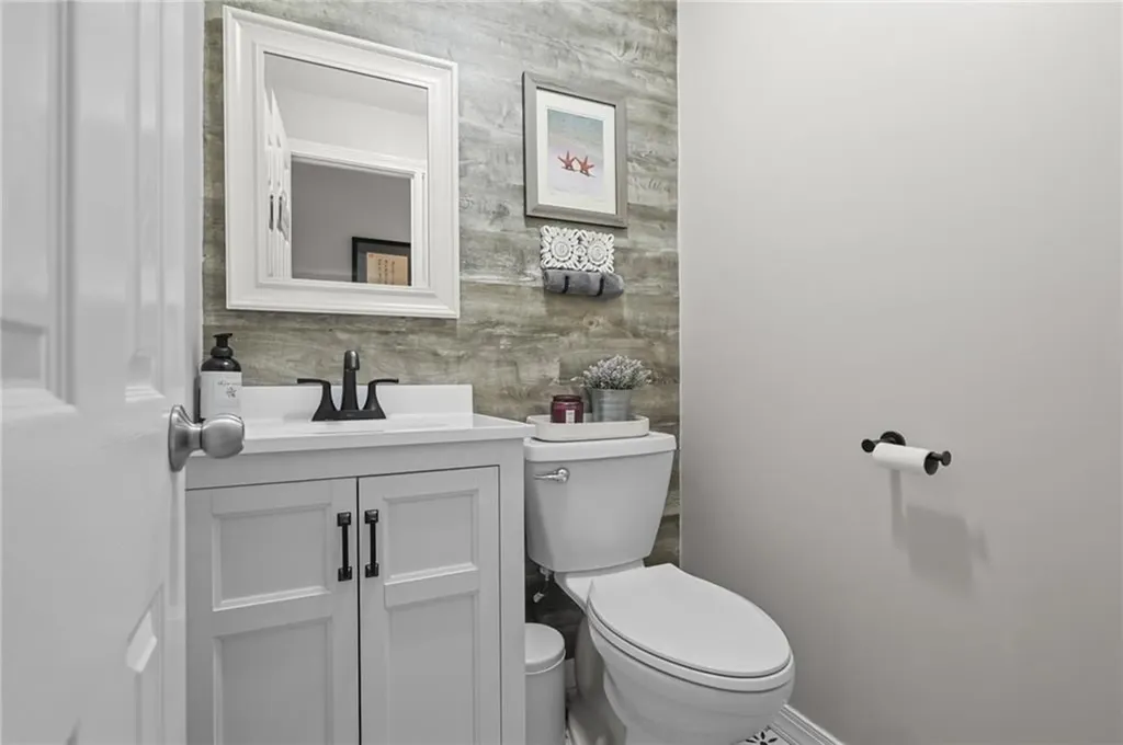 201 Kimberly Lane West Warwick RI 02893