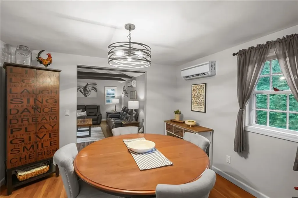 201 Kimberly Lane West Warwick RI 02893