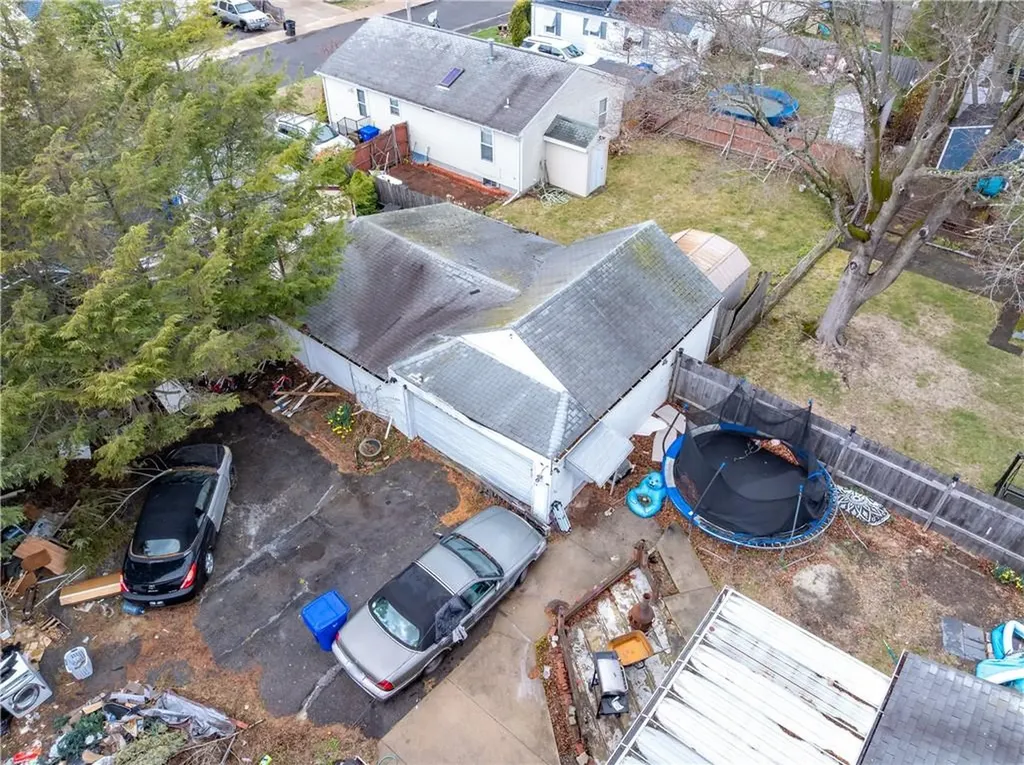 496 Beverage Hill Avenue Pawtucket RI 02861