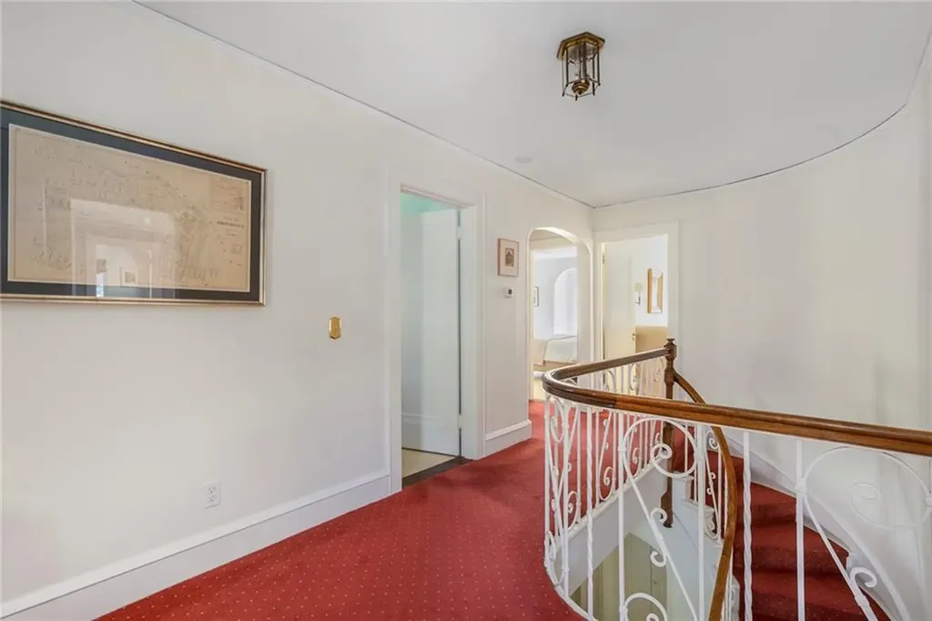 71 Emeline Street Providence RI 02906