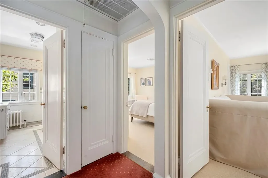 71 Emeline Street Providence RI 02906
