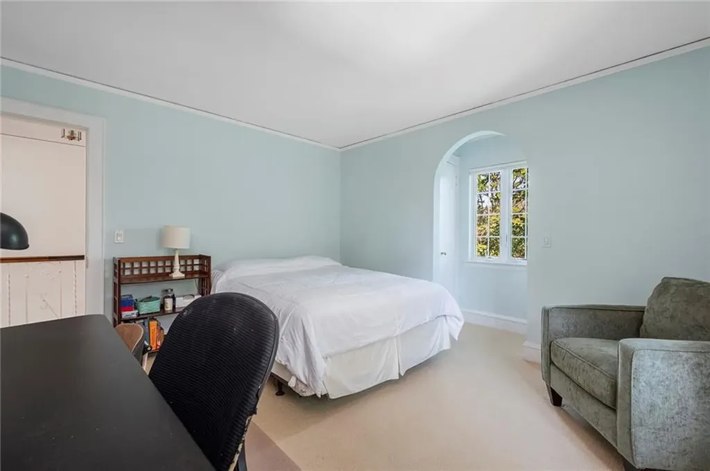 71 Emeline Street Providence RI 02906