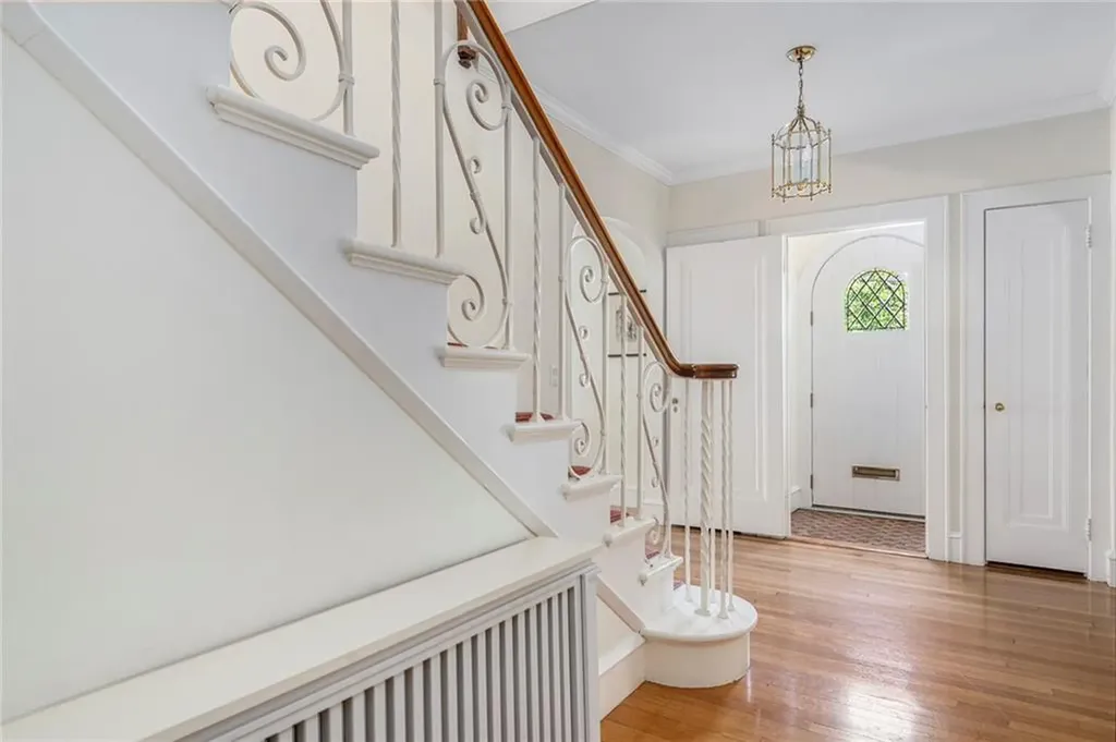 71 Emeline Street Providence RI 02906