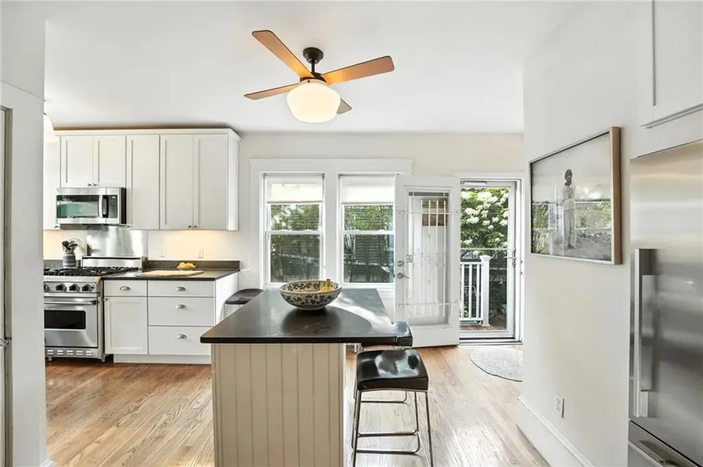 125 Evergreen Street Providence RI 02906