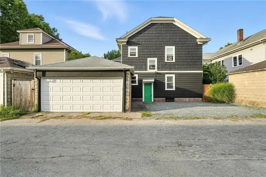 125 Evergreen Street Providence RI 02906