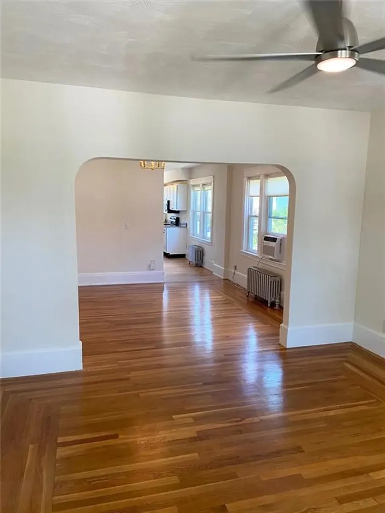 125 Evergreen Street Providence RI 02906
