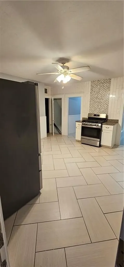 71 Aylsworth Avenue Woonsocket RI 02895