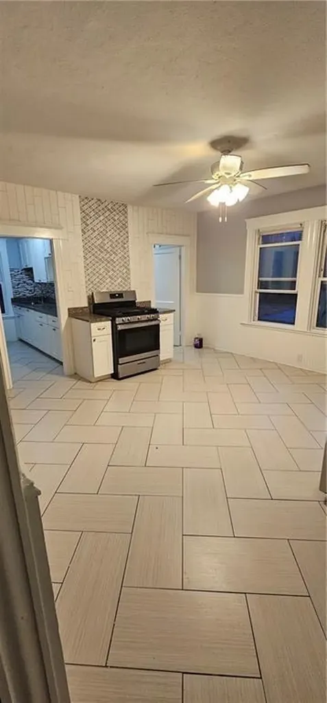 71 Aylsworth Avenue Woonsocket RI 02895