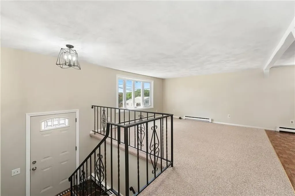 19 Cantara Street West Warwick RI 02893