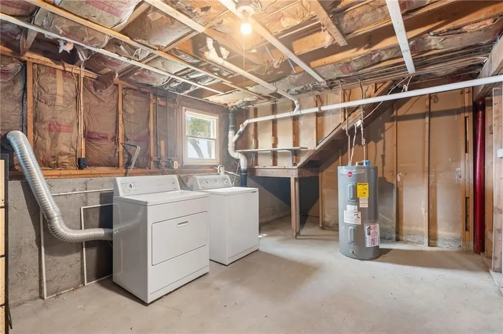 19 Cantara Street West Warwick RI 02893