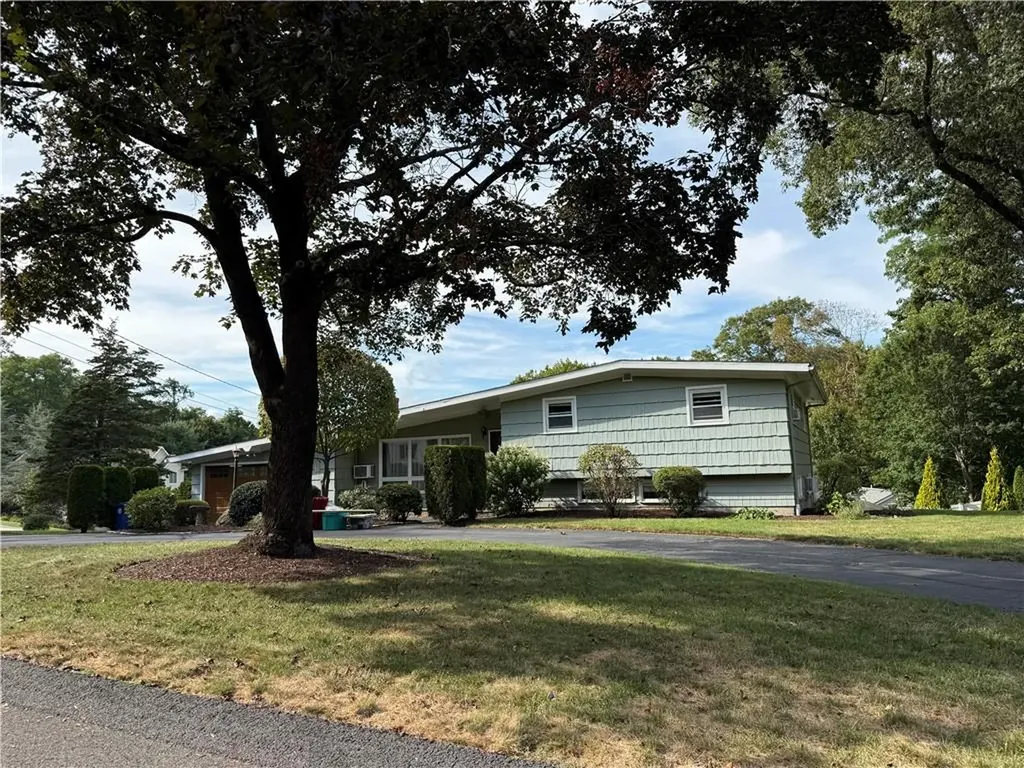 57 Stiness Drive Warwick RI 02886