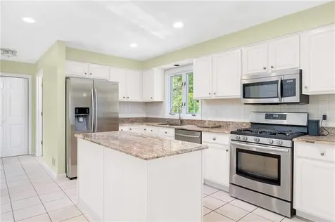 52 Ginger Trail Coventry RI 02816