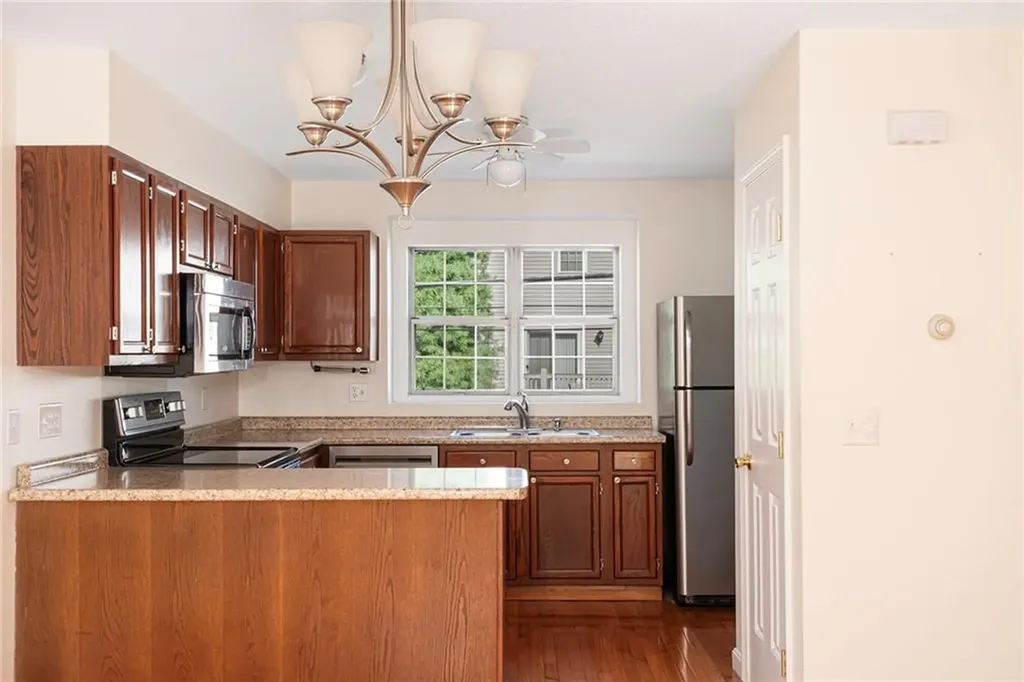 565 Quaker Lane West Warwick RI 02893