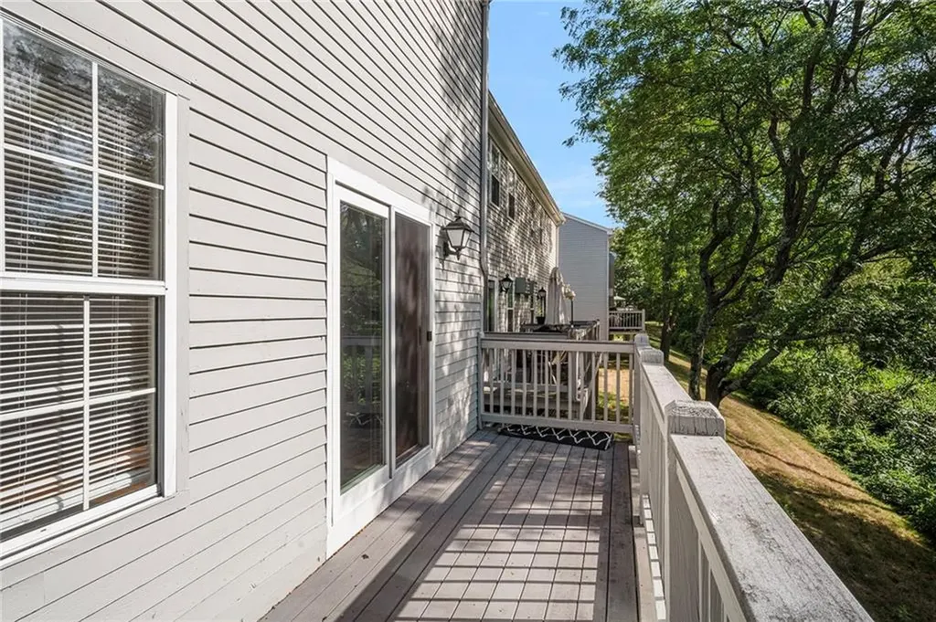 565 Quaker Lane West Warwick RI 02893