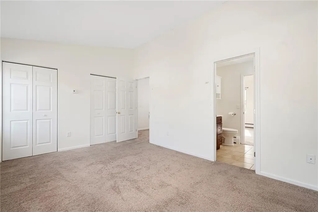 565 Quaker Lane West Warwick RI 02893