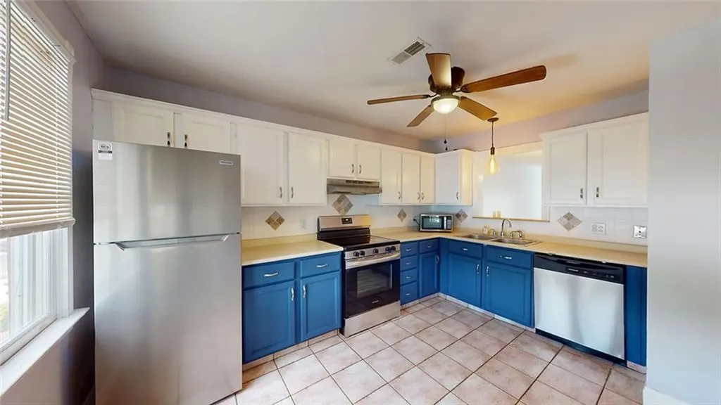 105 Scenic Drive West Warwick RI 02893