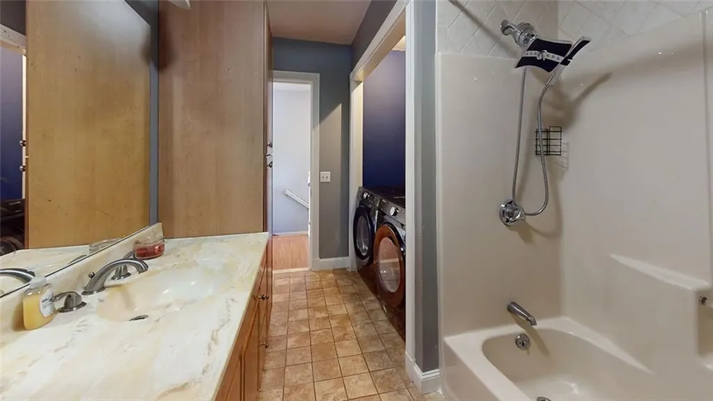 105 Scenic Drive West Warwick RI 02893