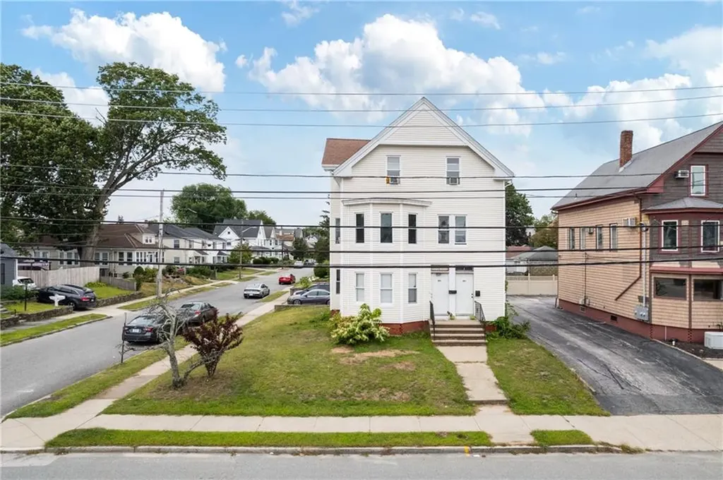 483 Pontiac Avenue Cranston RI 02910